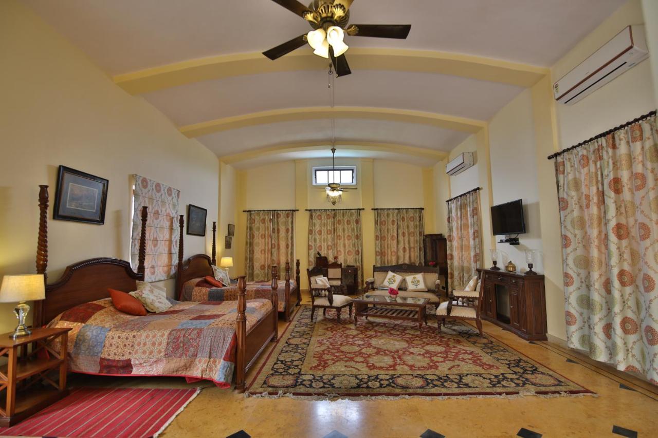 Hotel Roop Niwas Kothi, Near Mandawa Nawalgarh Exterior foto